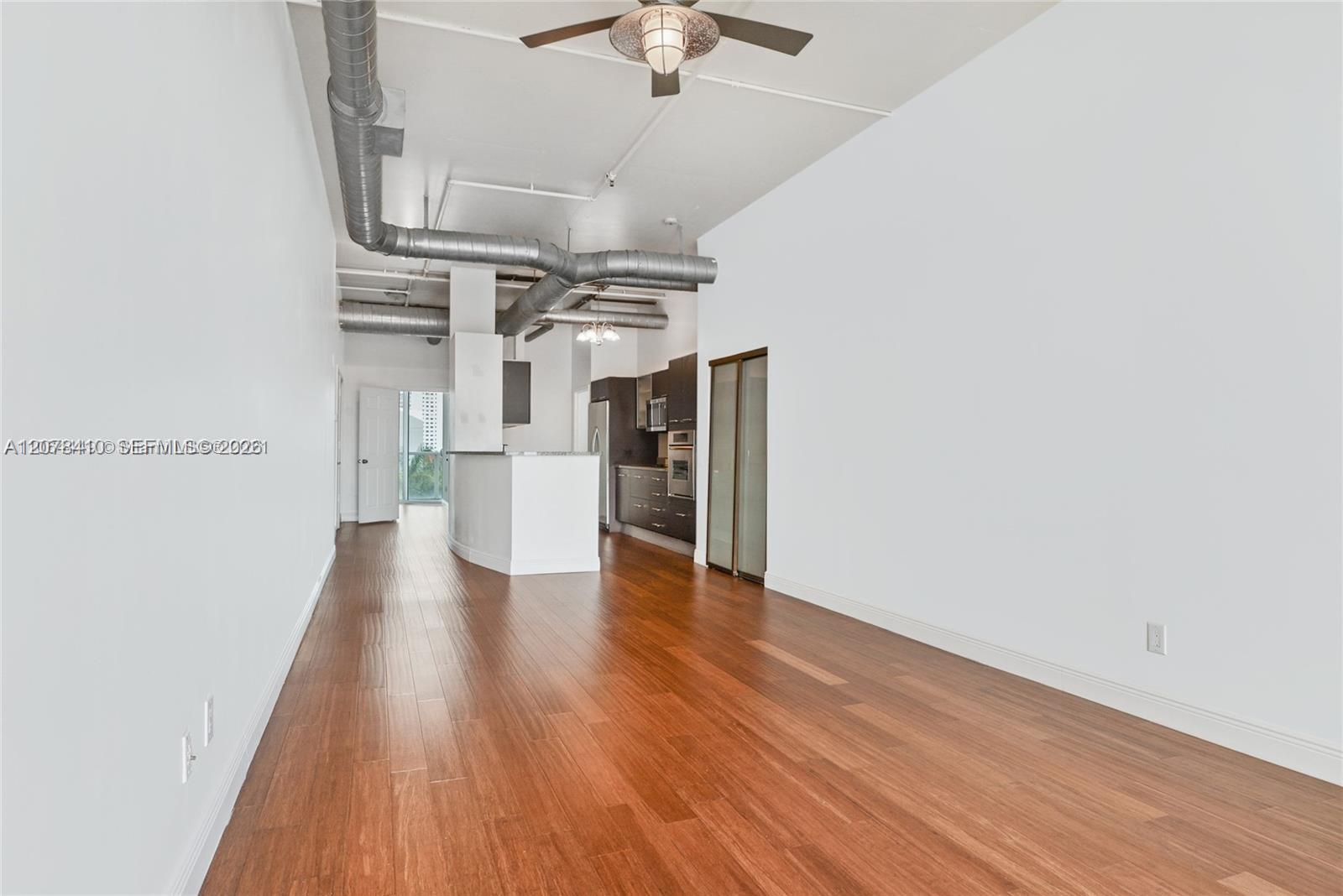 3029 NE 188th St # 505 — Photo 4