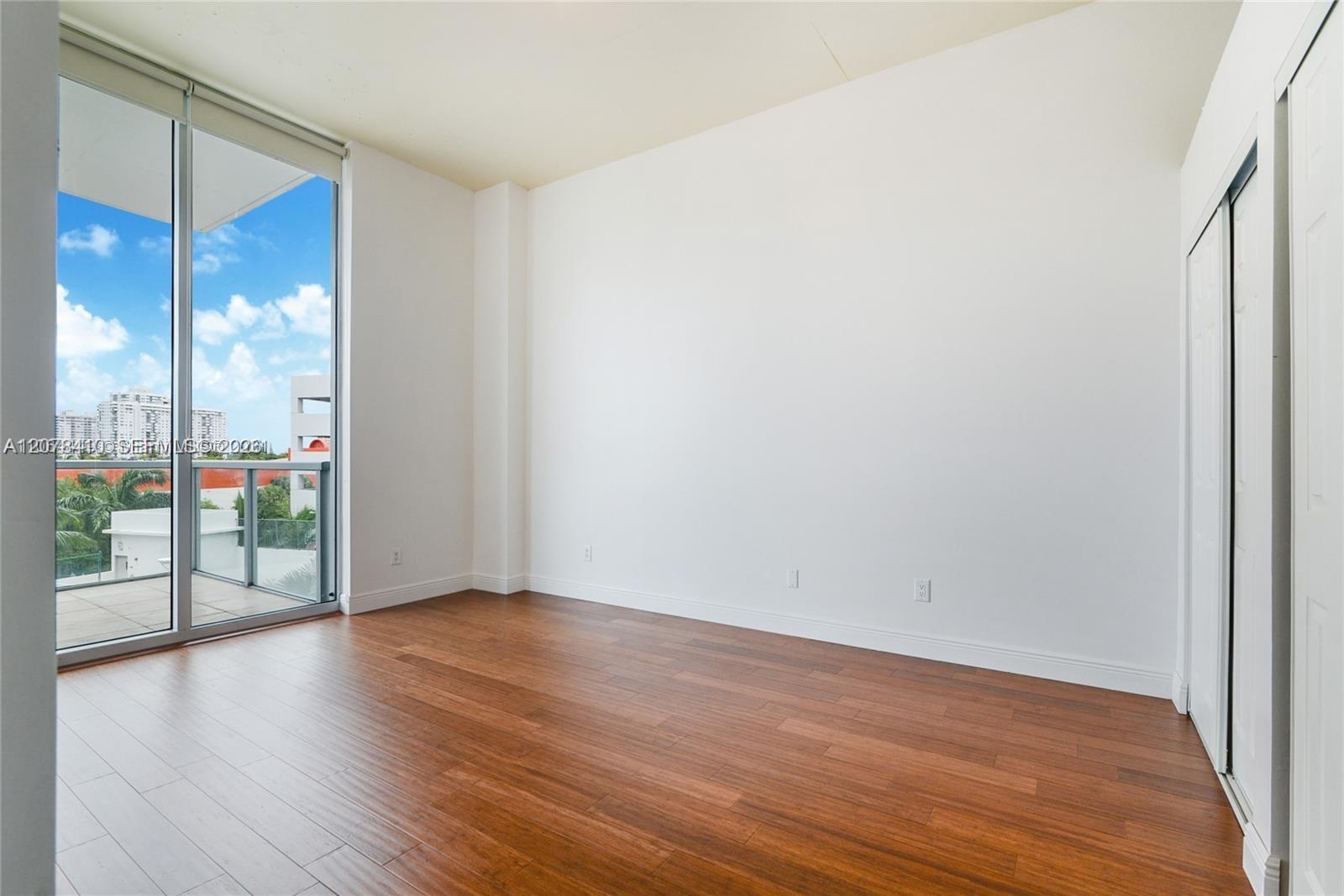3029 NE 188th St # 505 — Photo 5