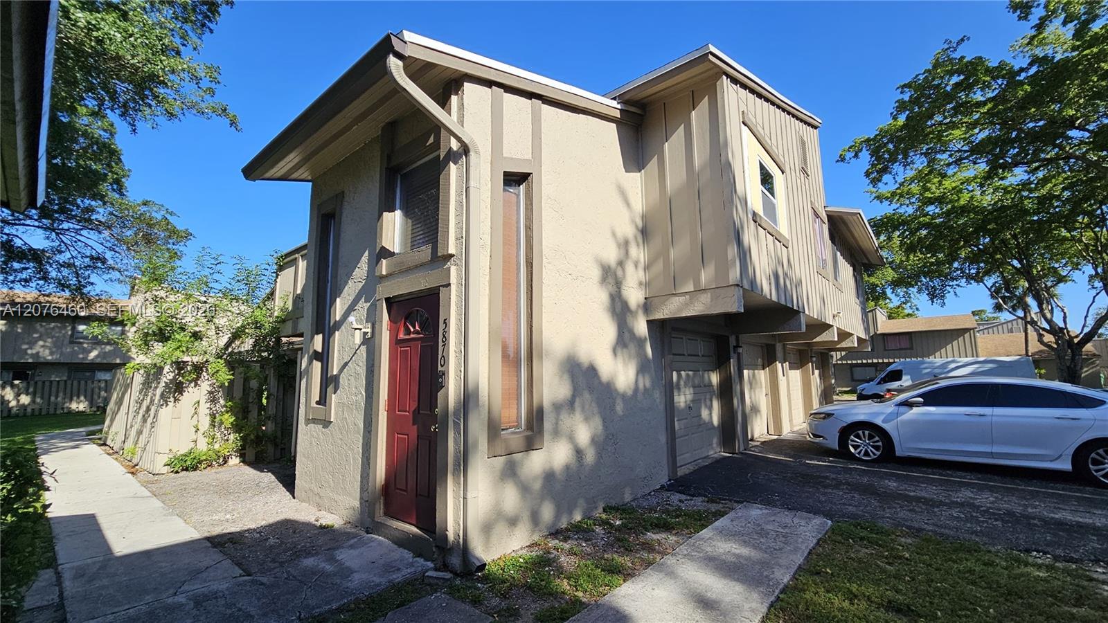 5870 NW 21st St # 45-E — Photo 3