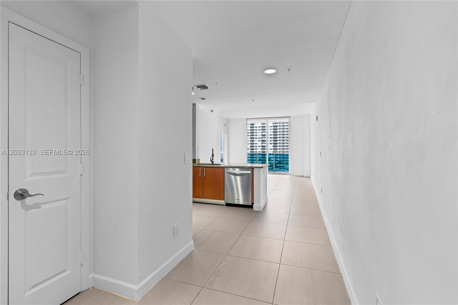 1945 S Ocean Dr # 704 View 13