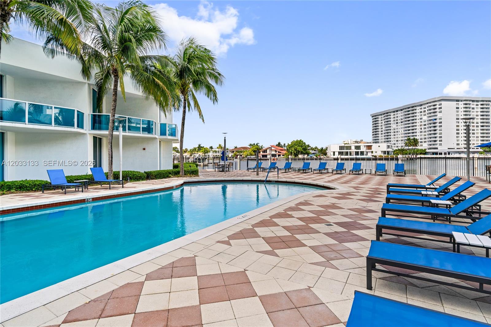 1945 S Ocean Dr # 704 View 8