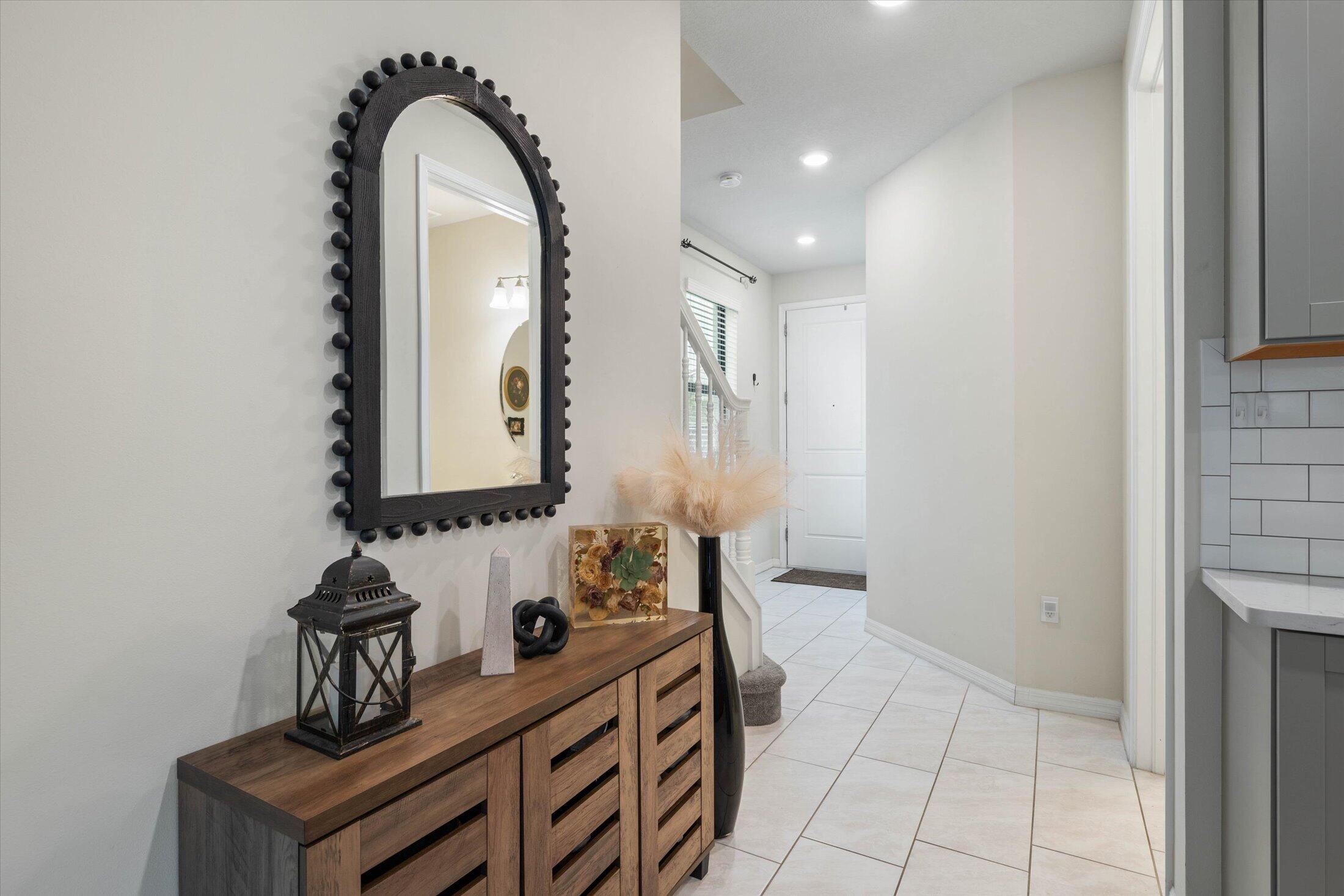 8221 Cinch Way — Photo 4