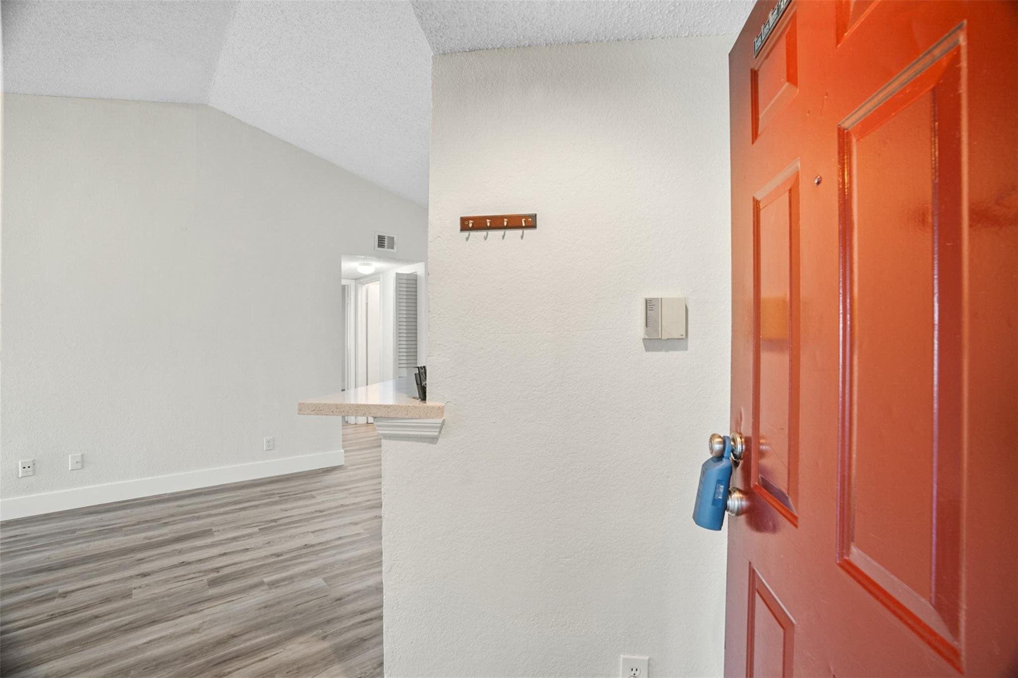 12730 VISTA ISLES Drive # 821 — Photo 4