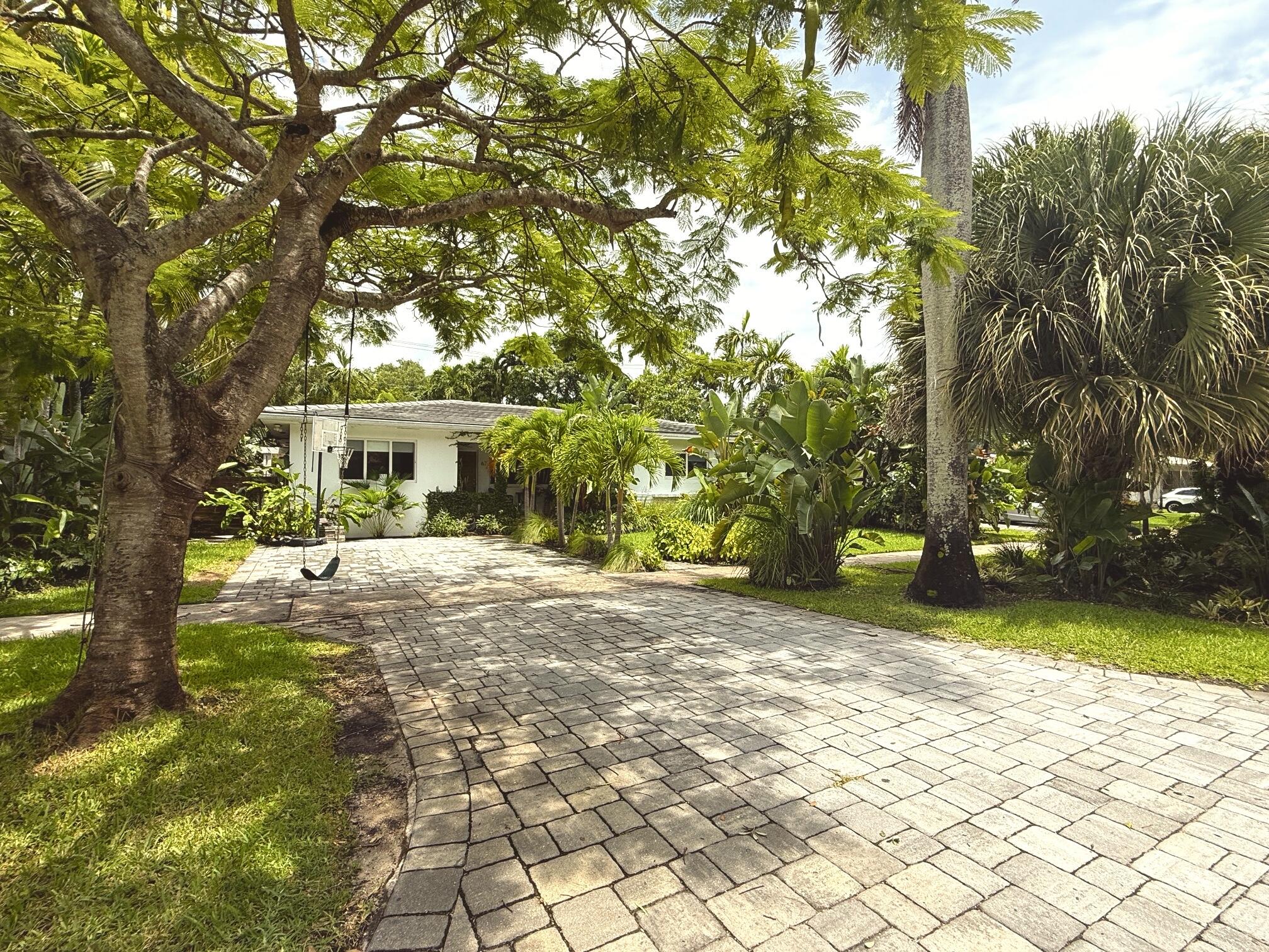 67 NW 97 th Street, Miami Shores FL 33150