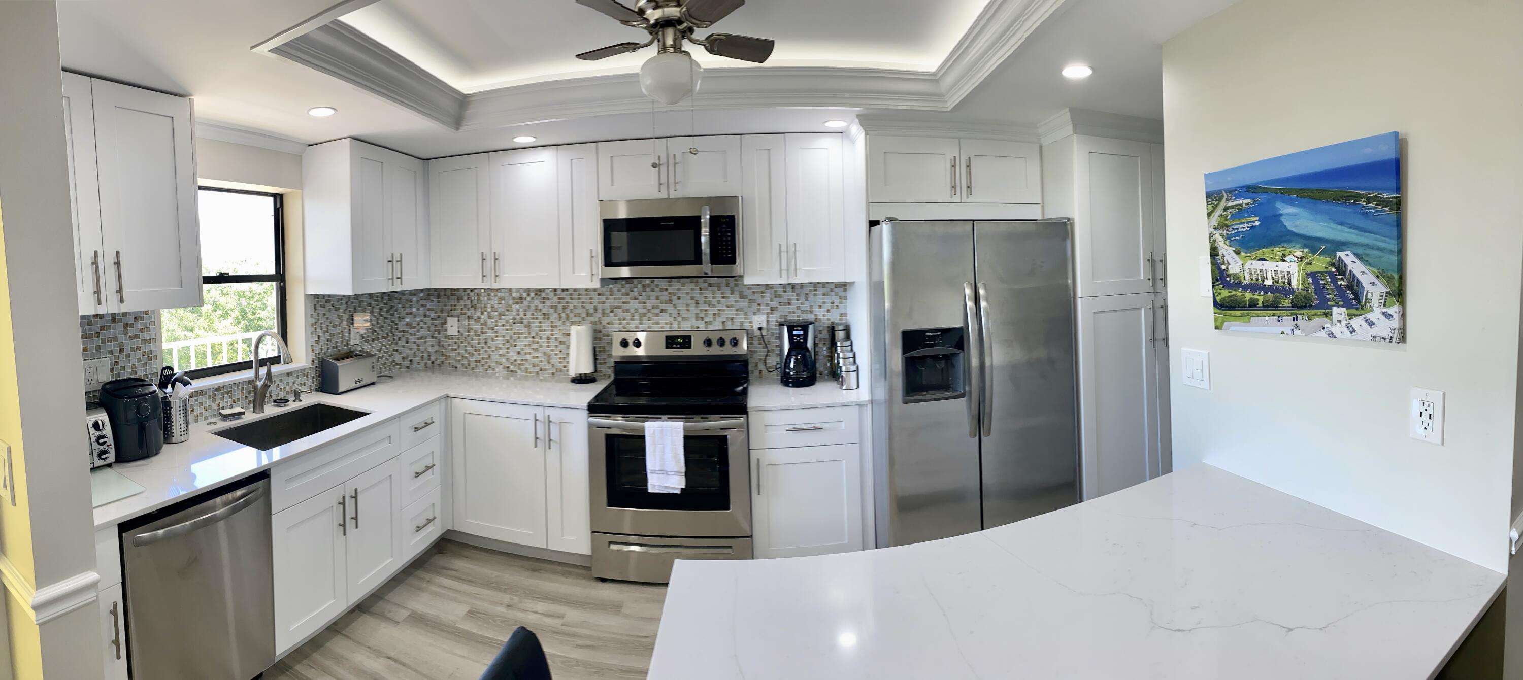 300 INTRACOASTAL Place # 507 — Photo 2