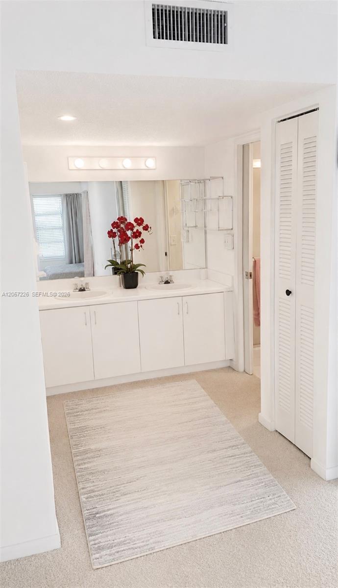 550 SW 137th Ave # 101L — Photo 5