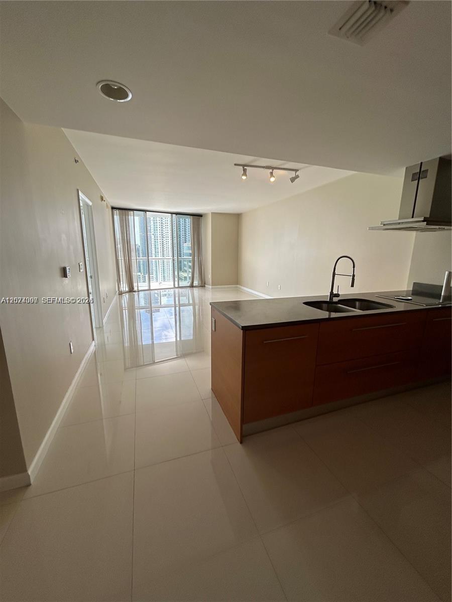 495 Brickell Ave # 3609 — Photo 4