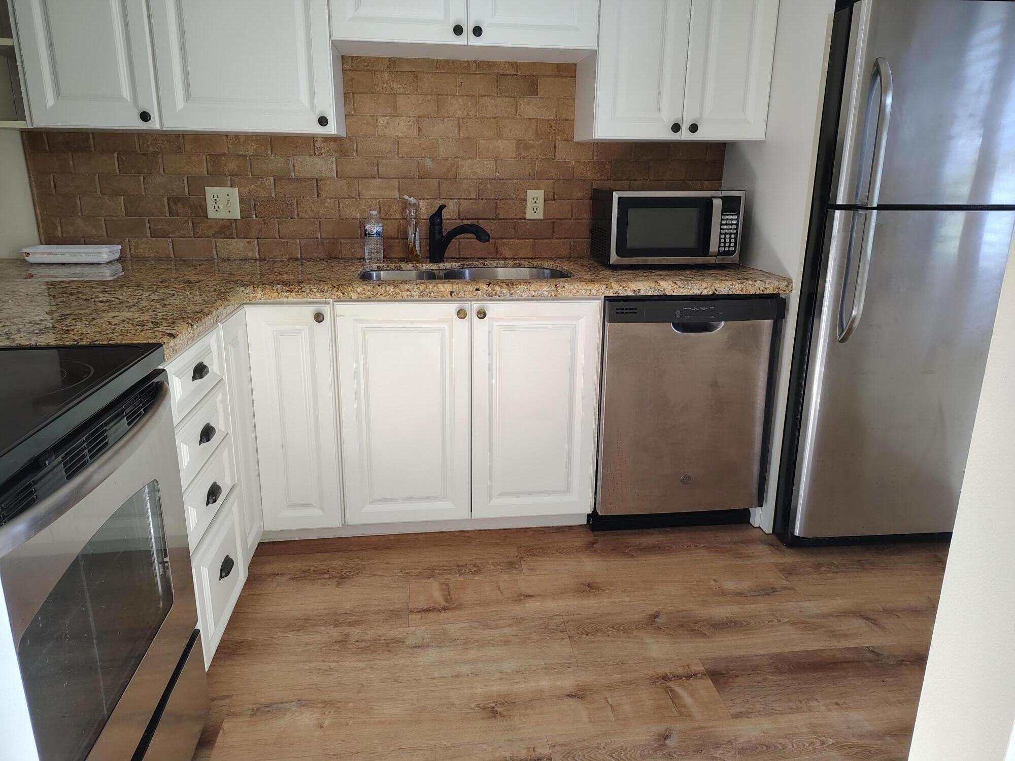 4100 Tivoli Court # 104 — Photo 3