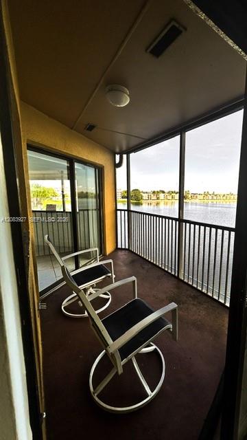 15545 N Miami Lakeway N # 303 — Photo 4