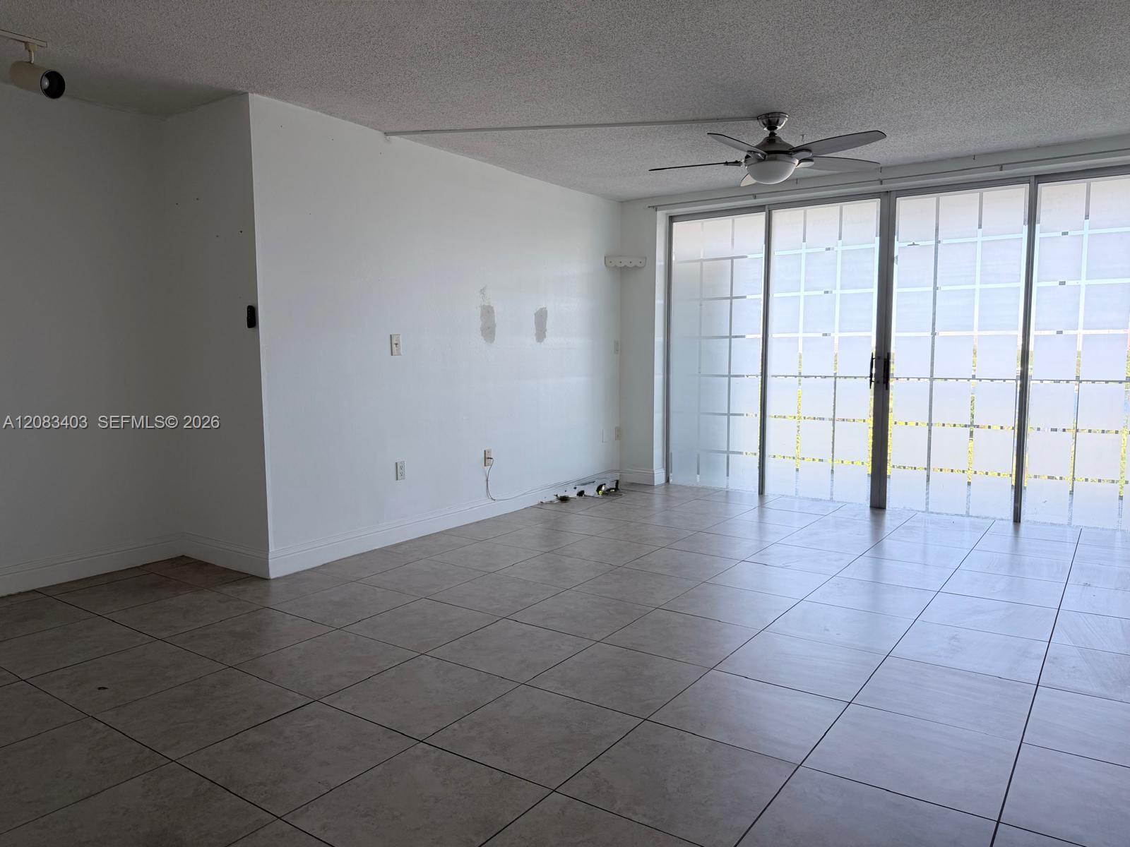 1780 NE 191st St # 2 — Photo 4