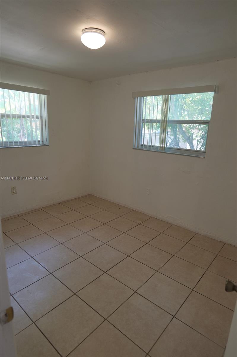 1840 NW 112th St — Photo 3