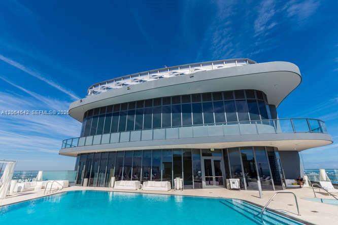 1000 Brickell Plz # 4104, Miami FL 33131