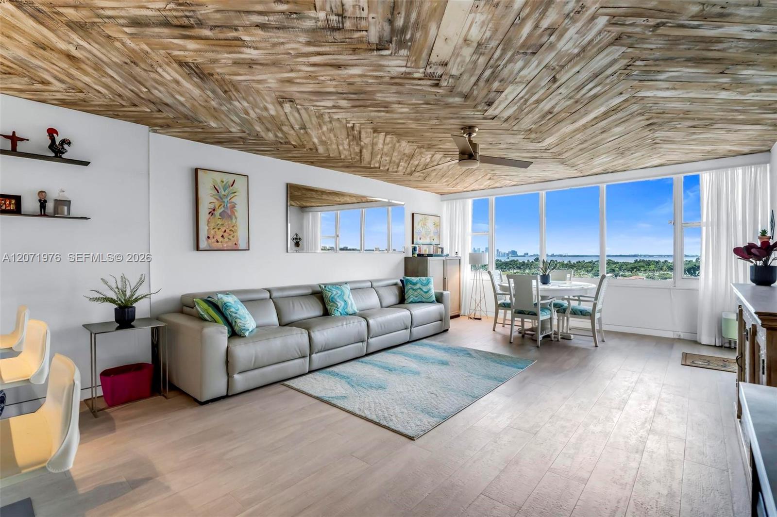 5600 Collins Ave # 11S — Photo 4