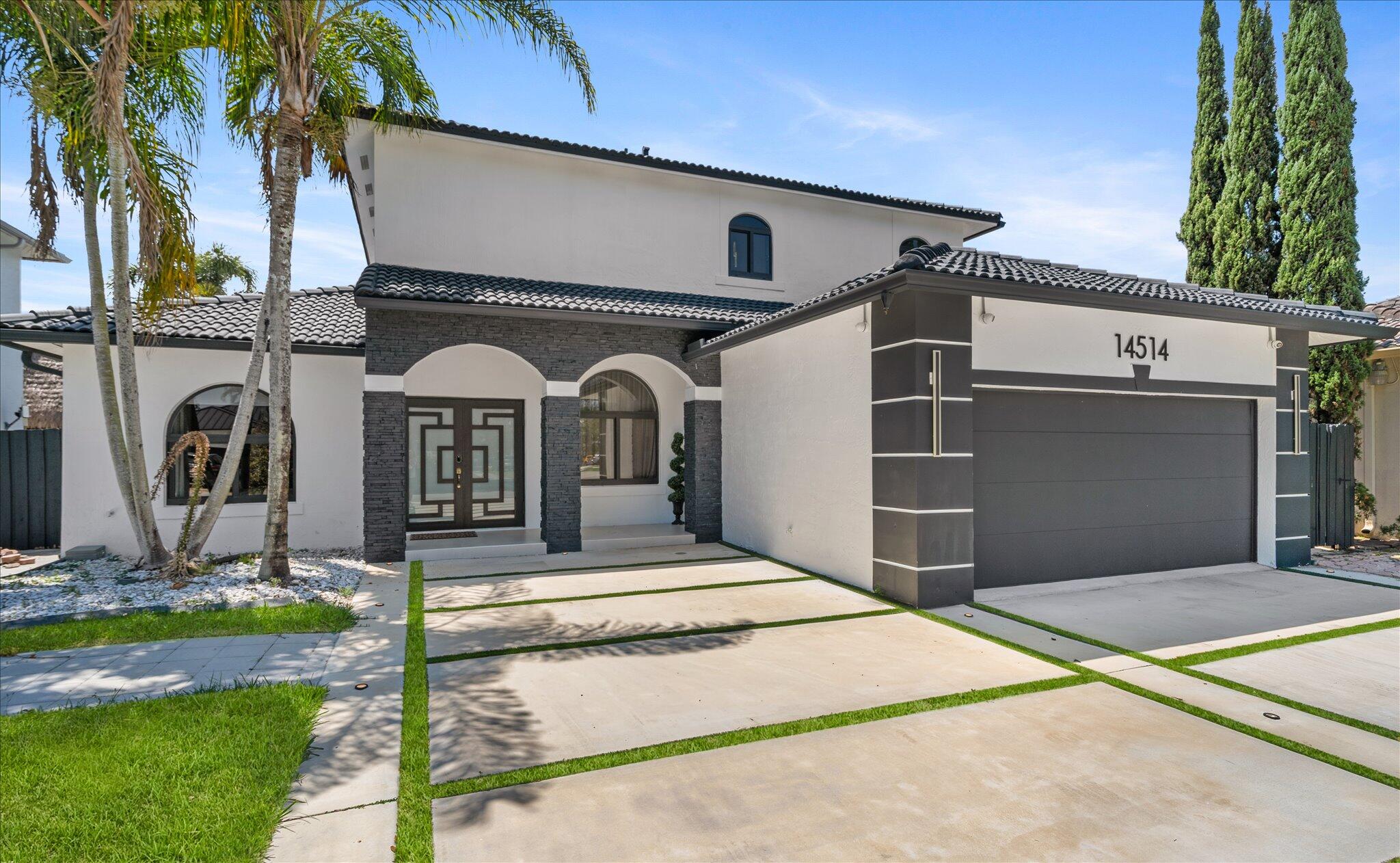 14514 SW 161ST Court — Photo 2