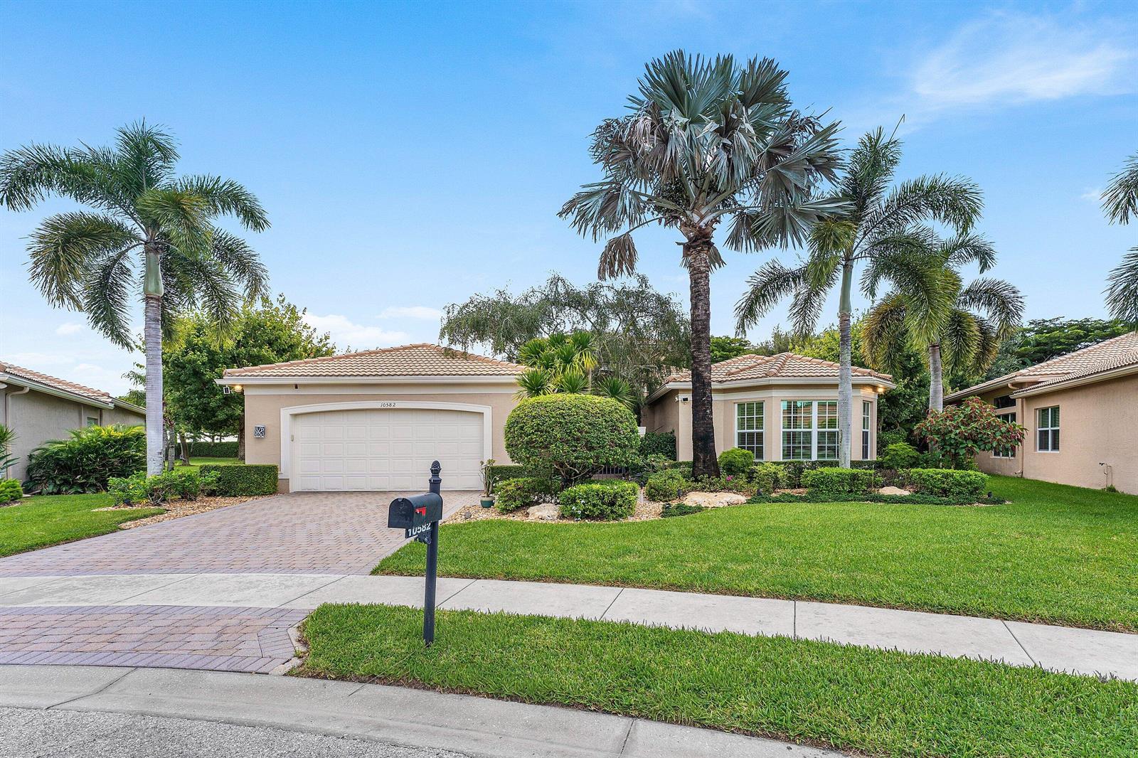 001-10582WhitewindCircle-BoyntonBeach-FL
