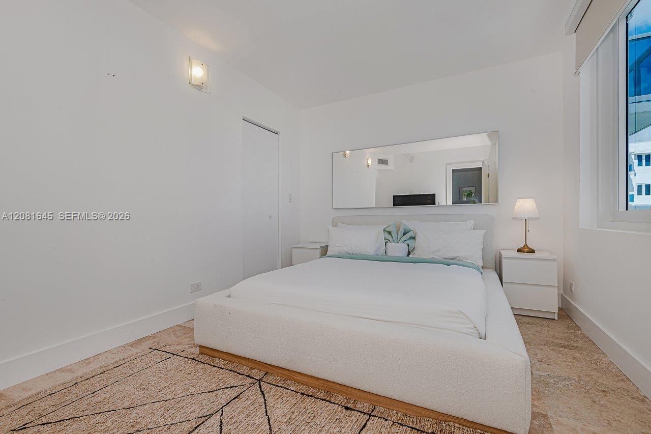 2301 Collins Ave # 1515 — Photo 4