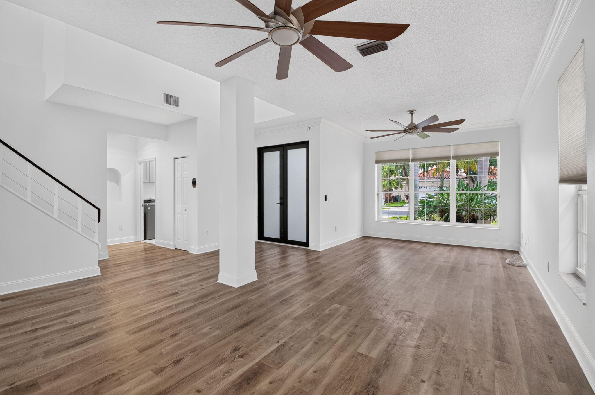 10894 OLD BRIDGEPORT Lane — Photo 5