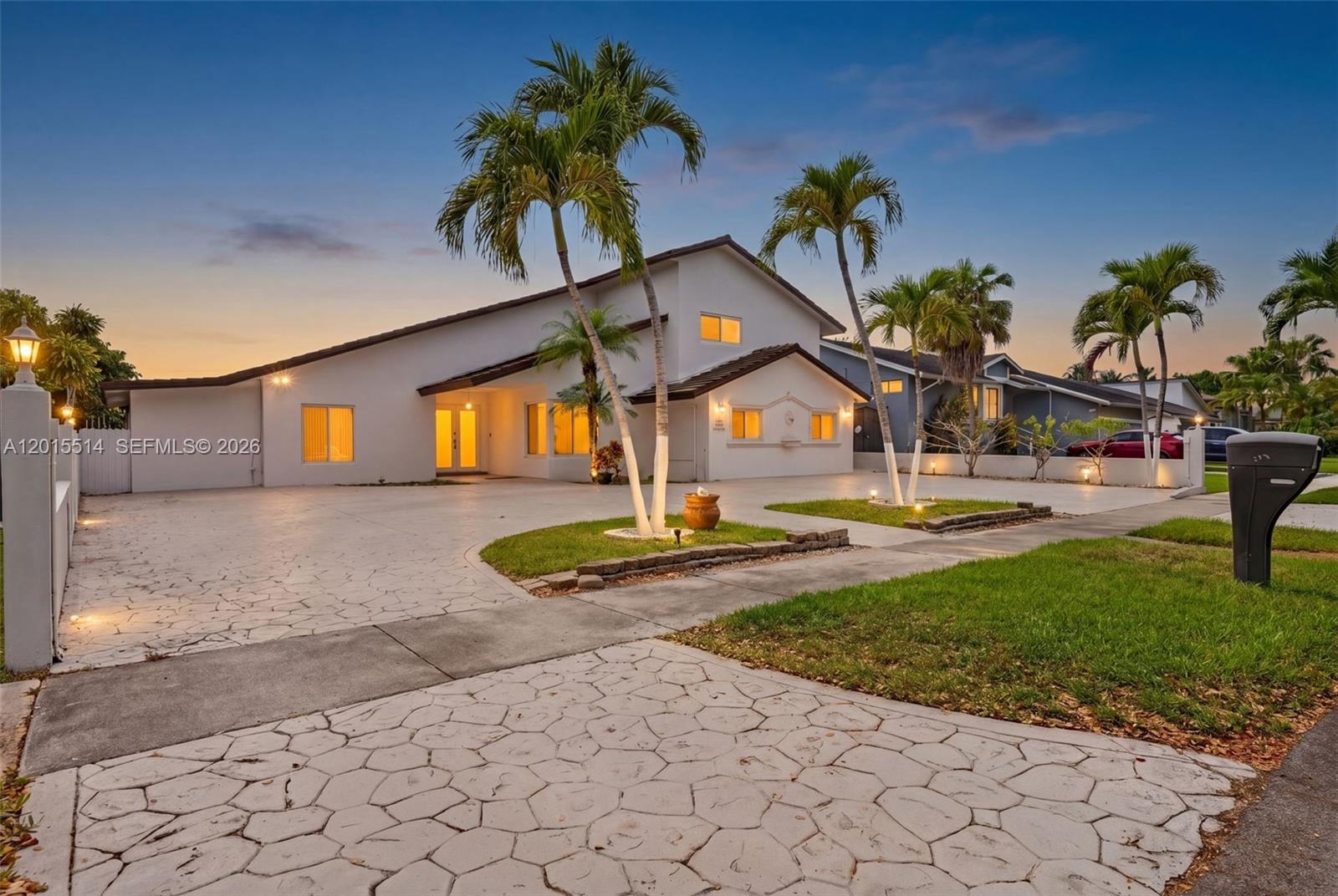 10934 SW 137th Ct, Miami FL 33186