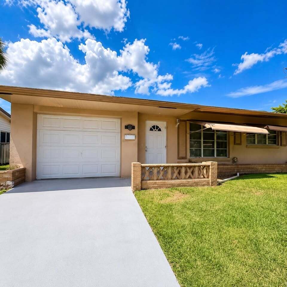 4603 NW 49th Street, Tamarac FL 33319