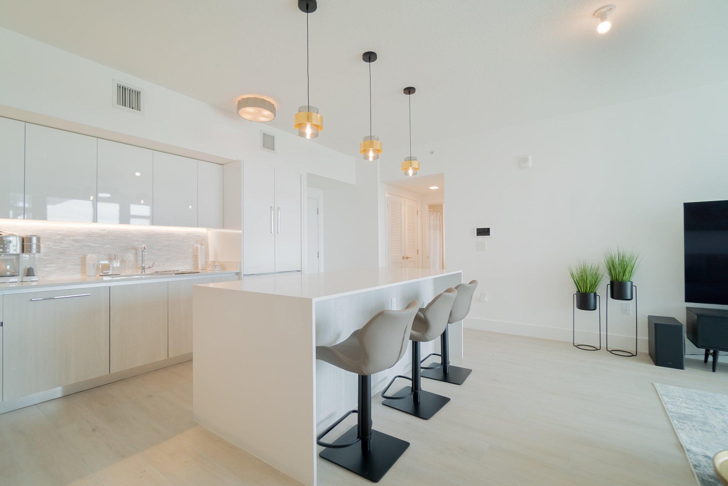 111 SE 1st Avenue # 514, Delray Beach FL 33444