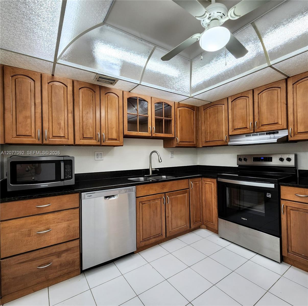18151 NE 31st Ct # 1707 — Photo 3