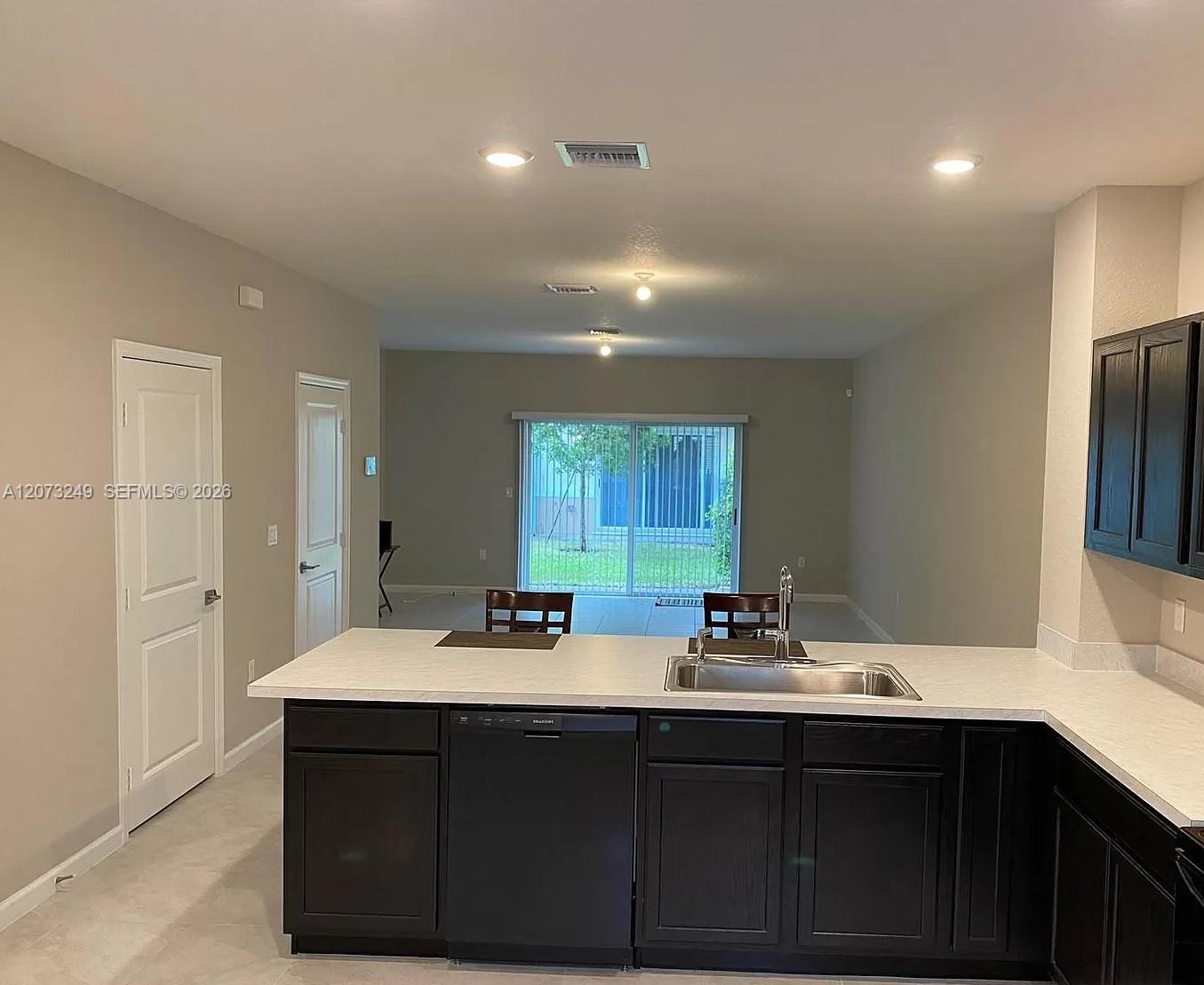 2810 NW 181st St — Photo 3
