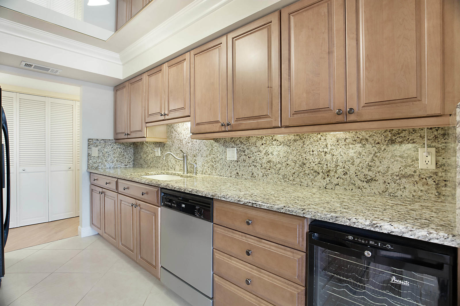 800 Jeffery Street # 409, Boca Raton FL 33487