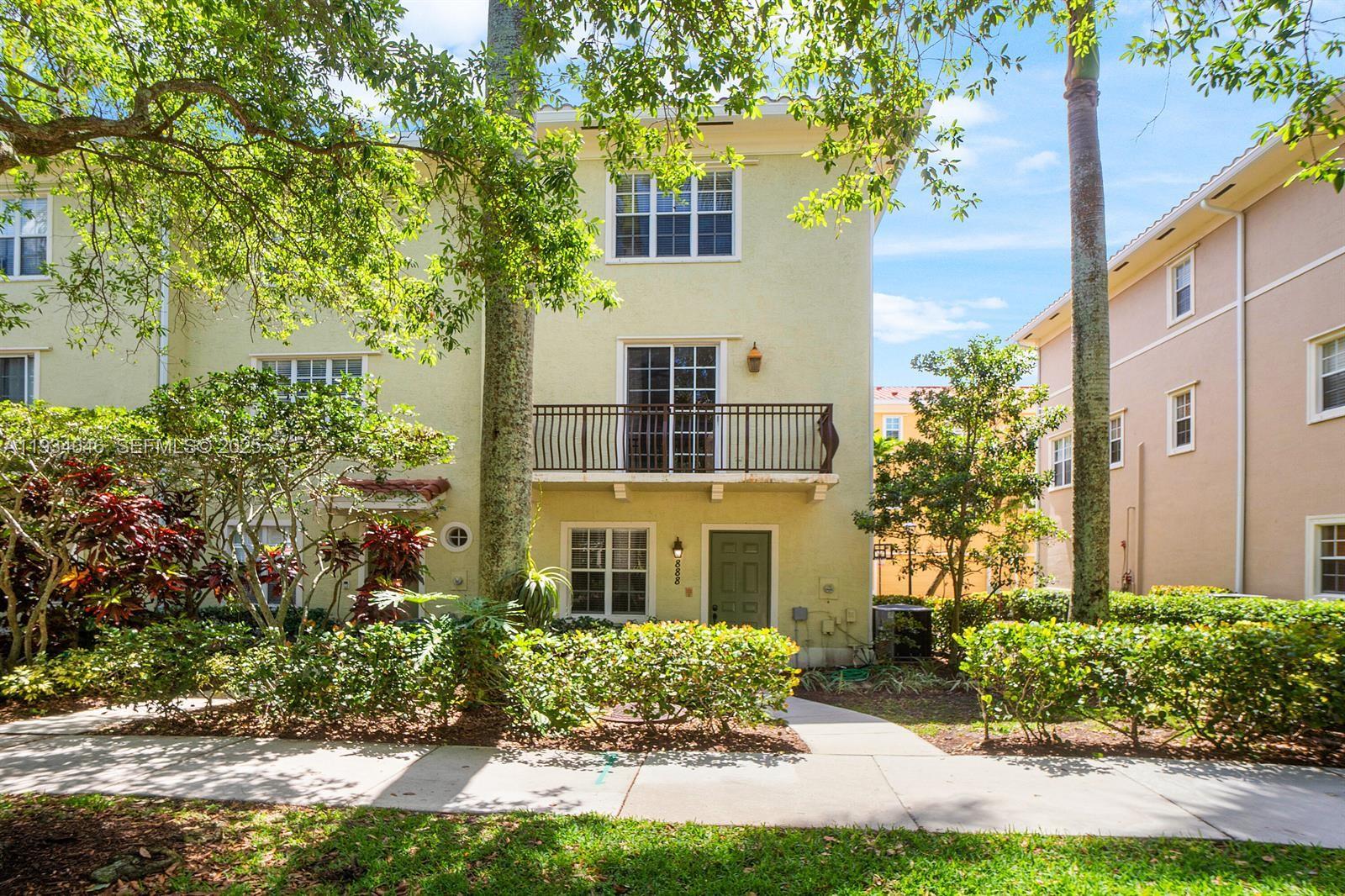 888 University Blvd, Jupiter FL 33458