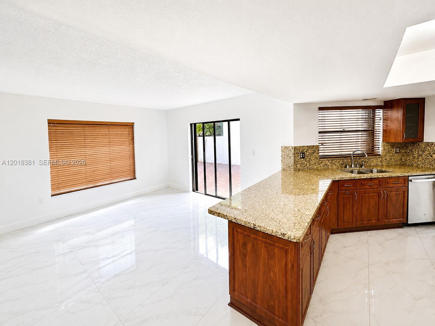 9123 SW 112th Ct — Photo 4