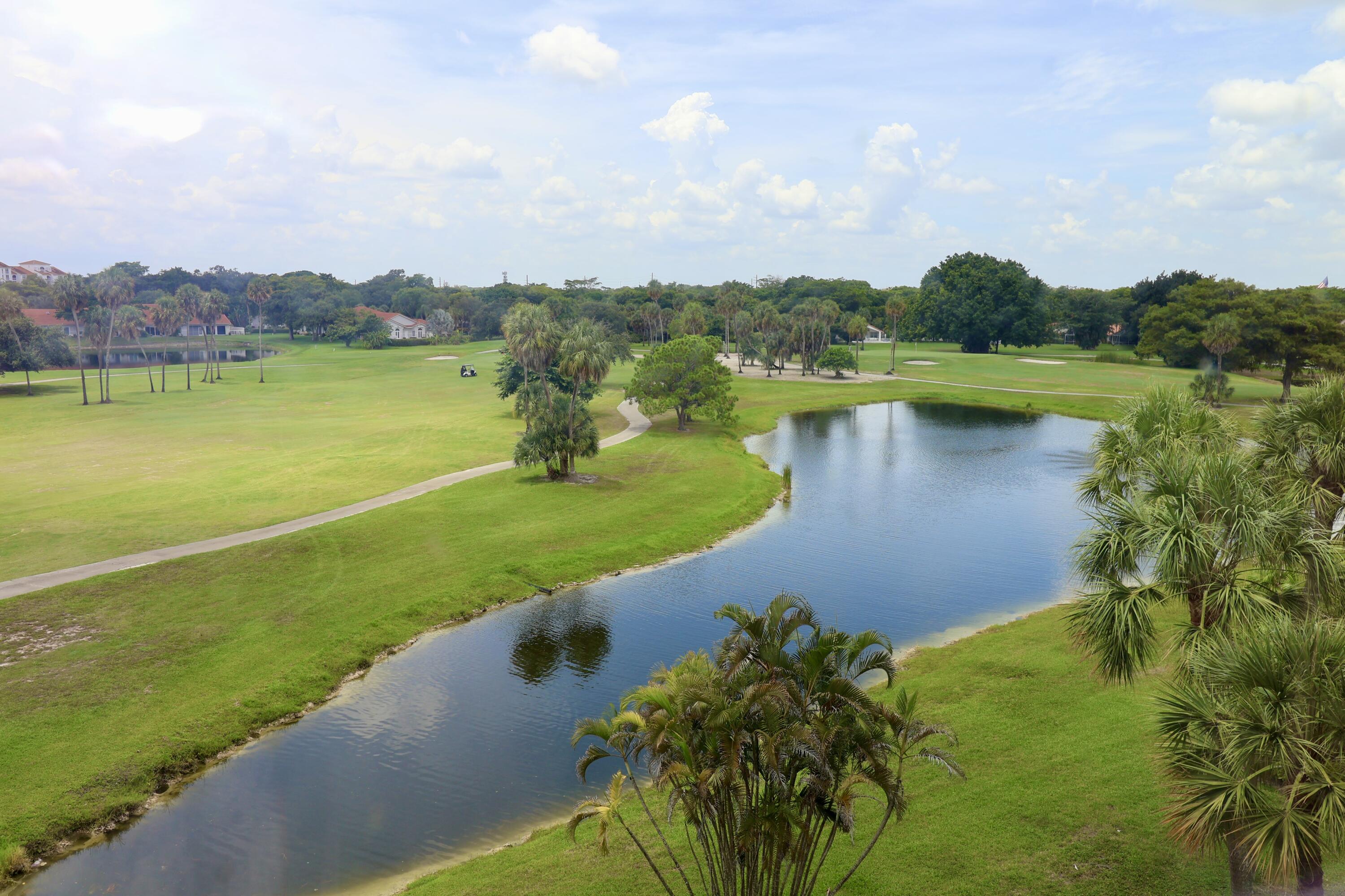 3980 OAKS CLUBHOUSE Drive # 511 — Photo 2