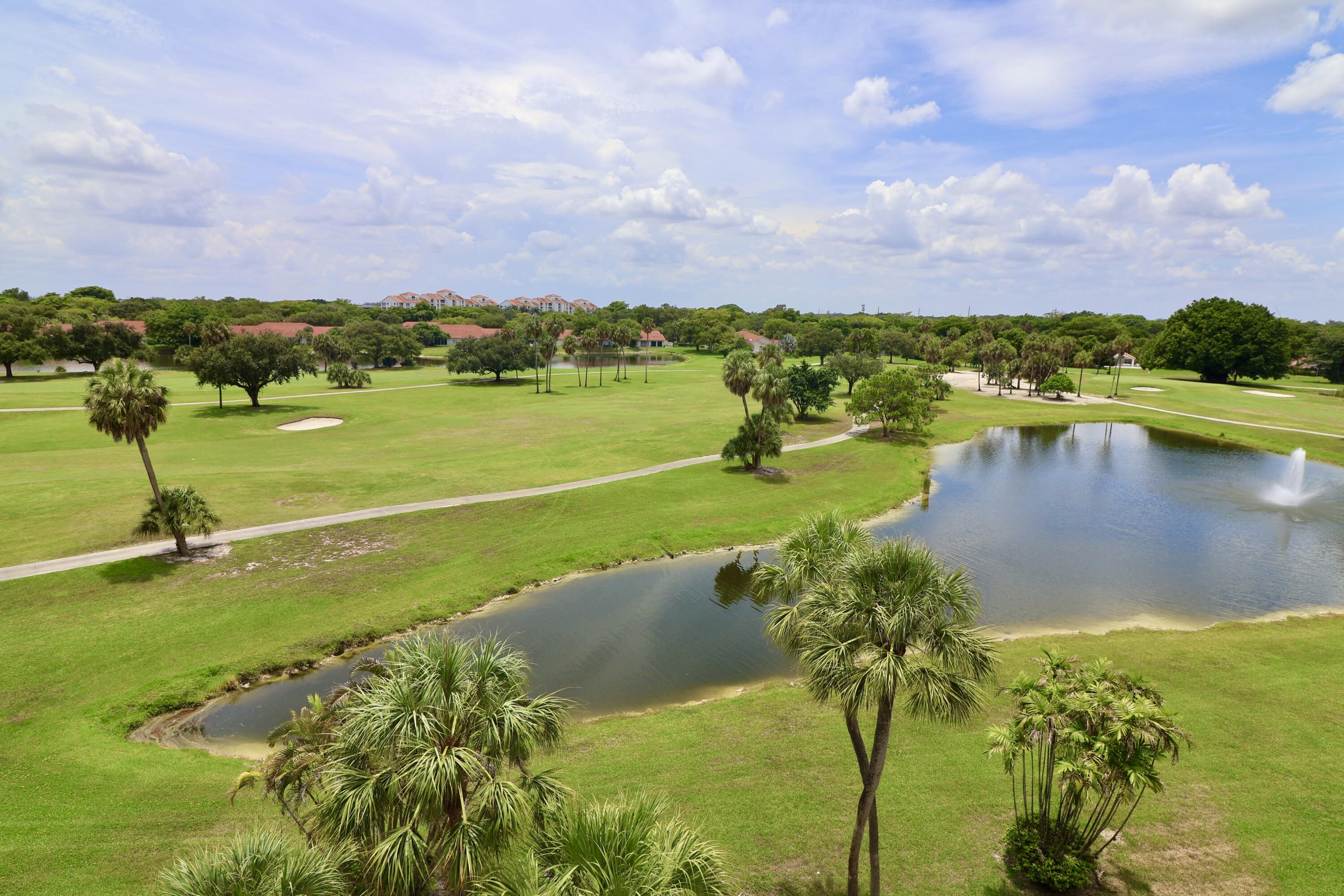 3980 OAKS CLUBHOUSE Drive # 511 — Photo 4