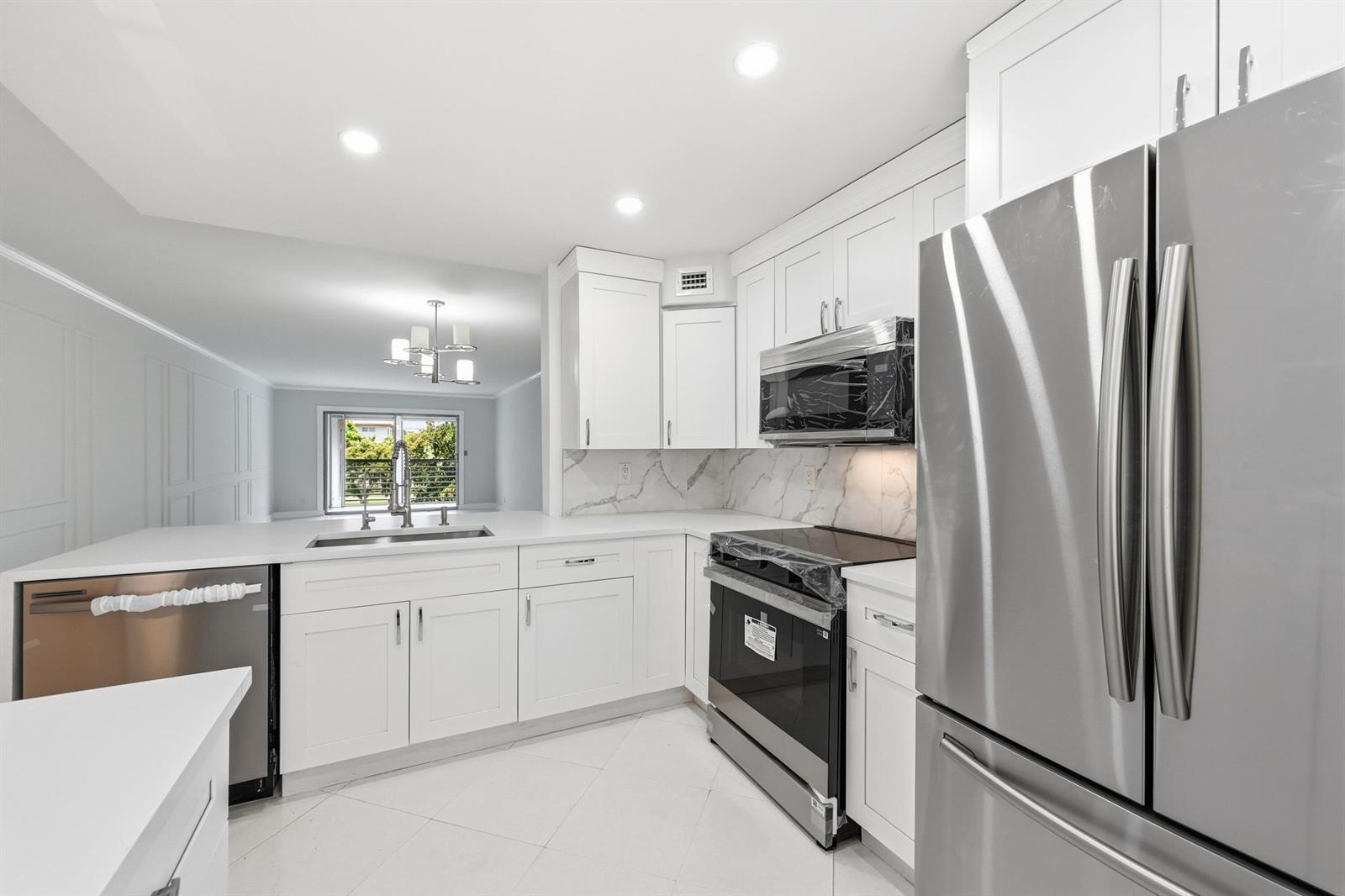 2006 Granada Drive # M3, Coconut Creek FL 33066