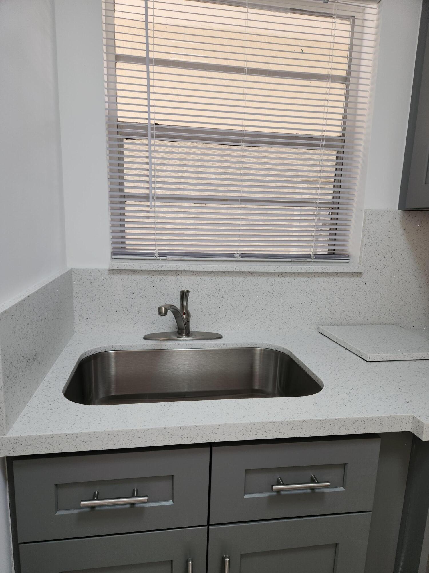 2466 Lincoln Street # 3 — Photo 5