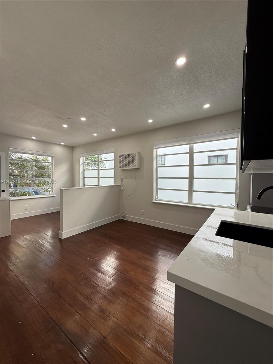 723 2nd St # 3, Miami Beach FL 33139