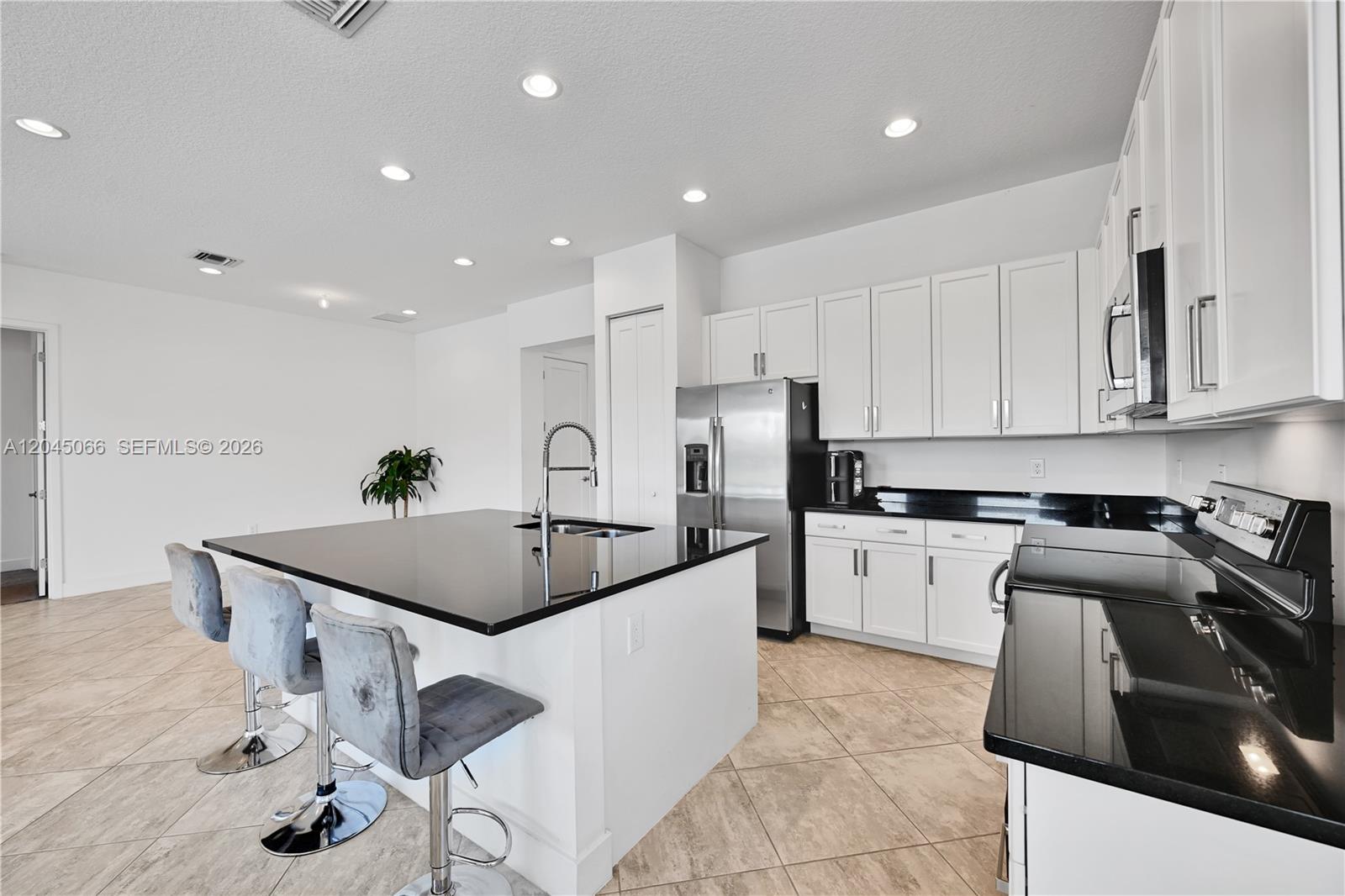 9706 Celtic Sea Ln, Delray Beach FL 33446