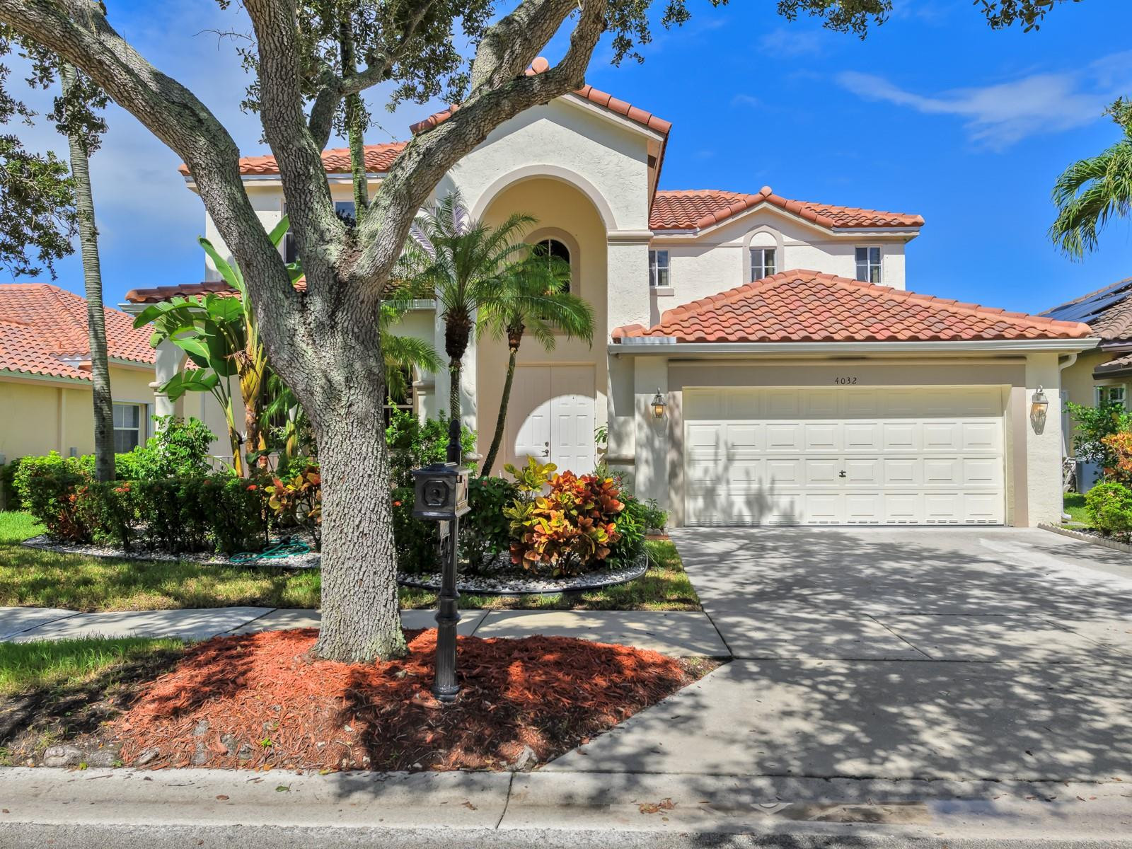 4032 Pinewood Lane, Weston FL 33331