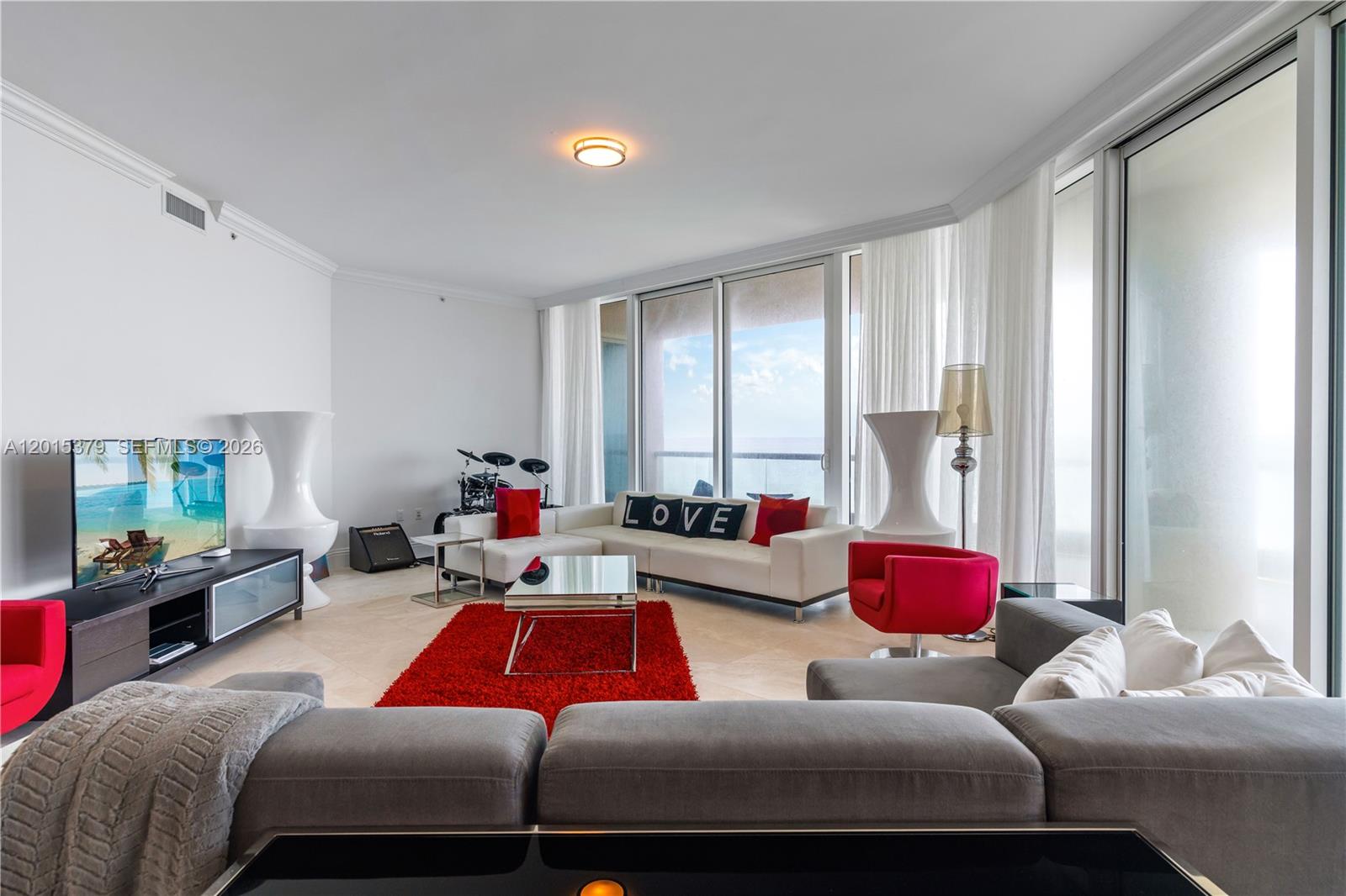 16047 Collins Ave # 704, Sunny Isles Beach FL 33160