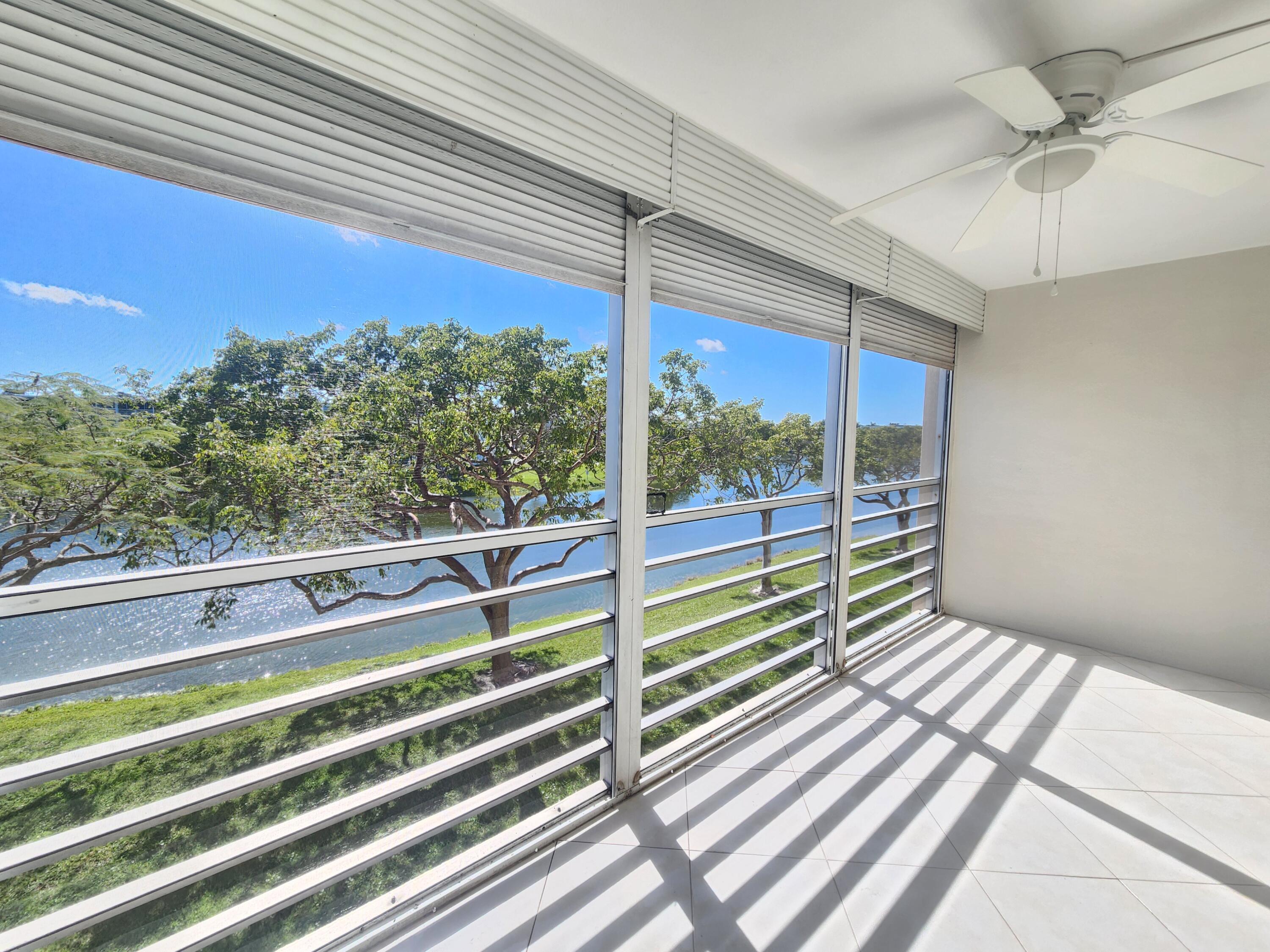 3025 Newcastle B — Photo 3