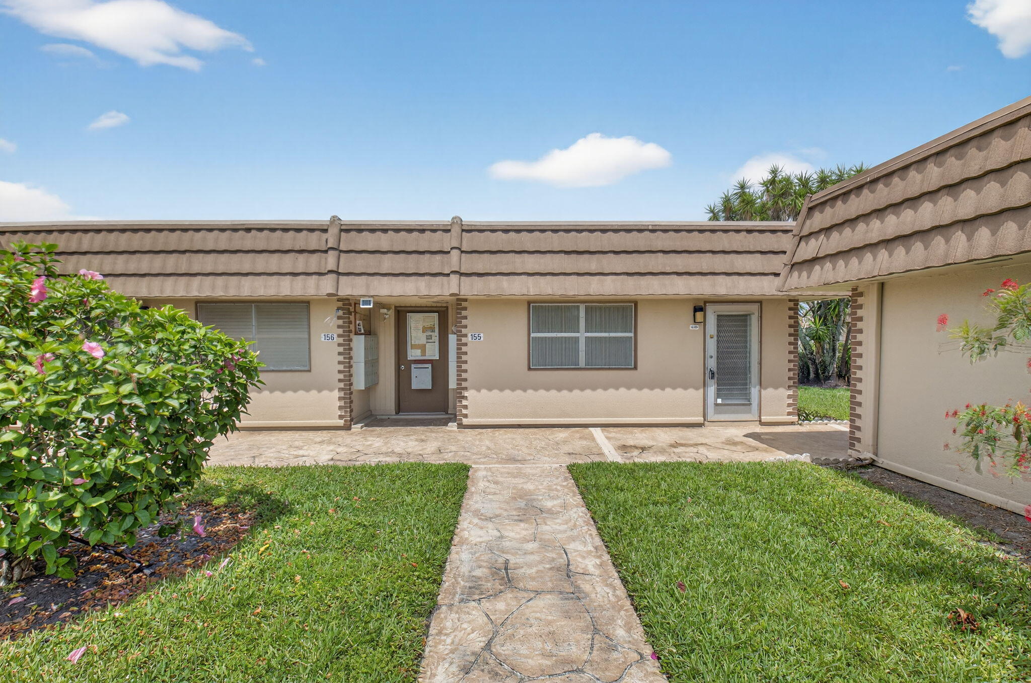 155 Seville G, Delray Beach FL 33446