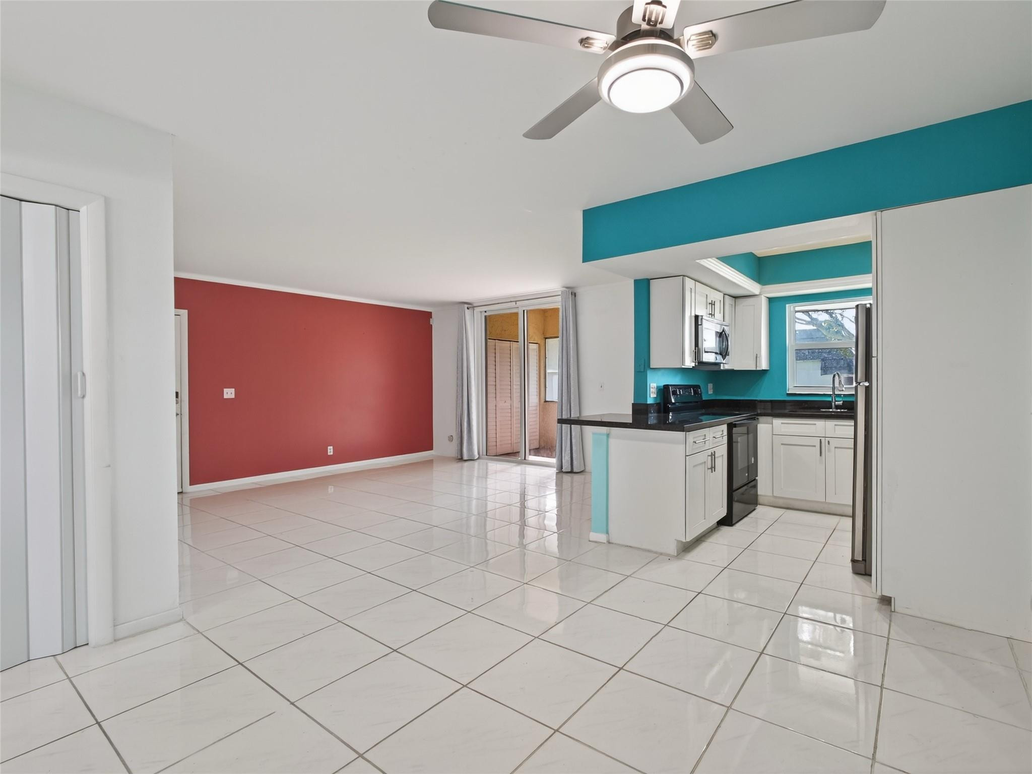 8400 W Sample Road # 203 — Photo 2