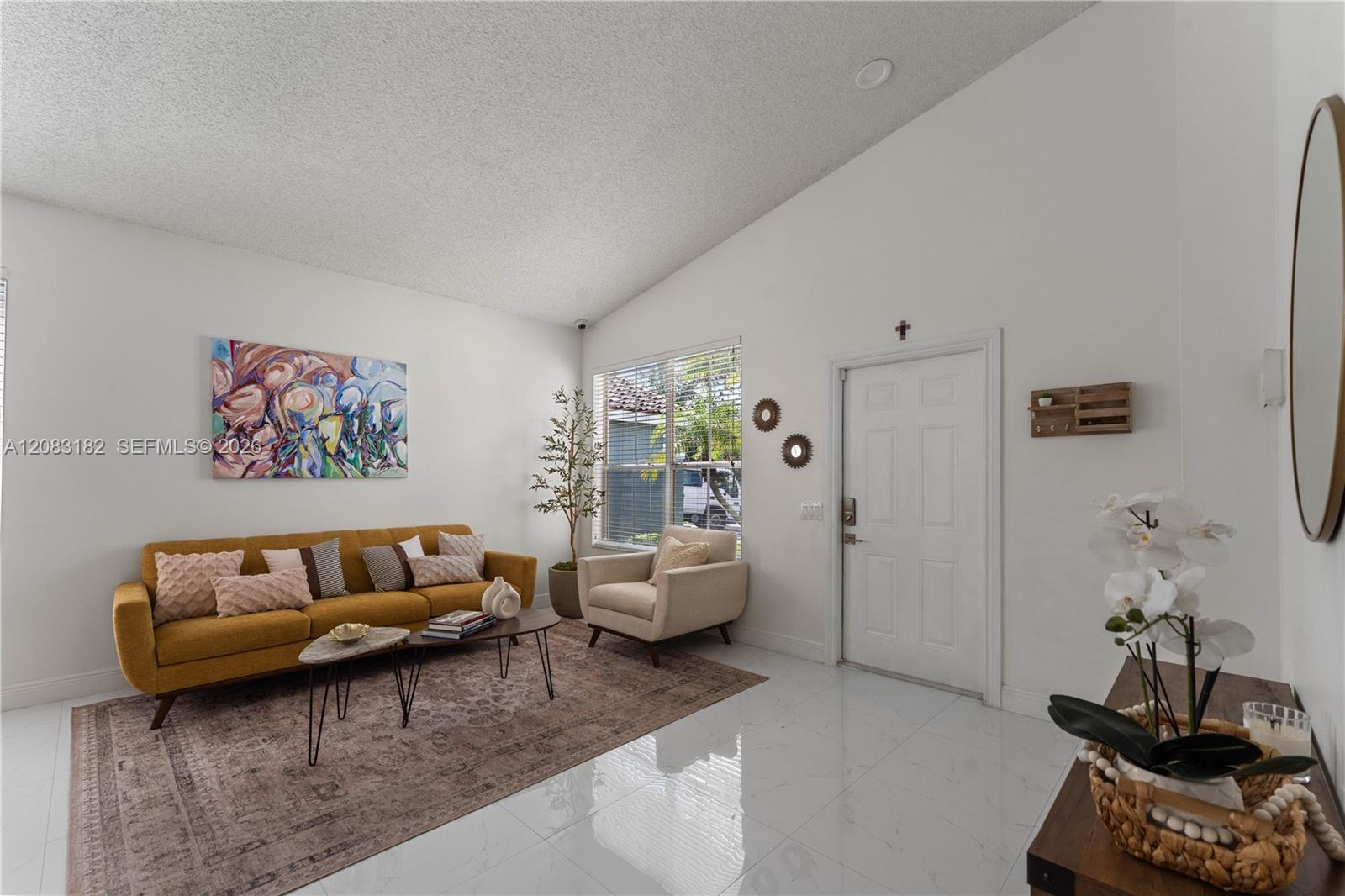 840 Falling Water Rd # 840 — Photo 4
