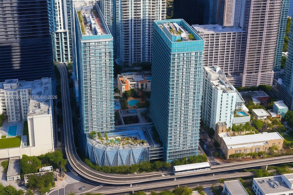 79 SW 12th St # 2809-S, Miami FL 33130