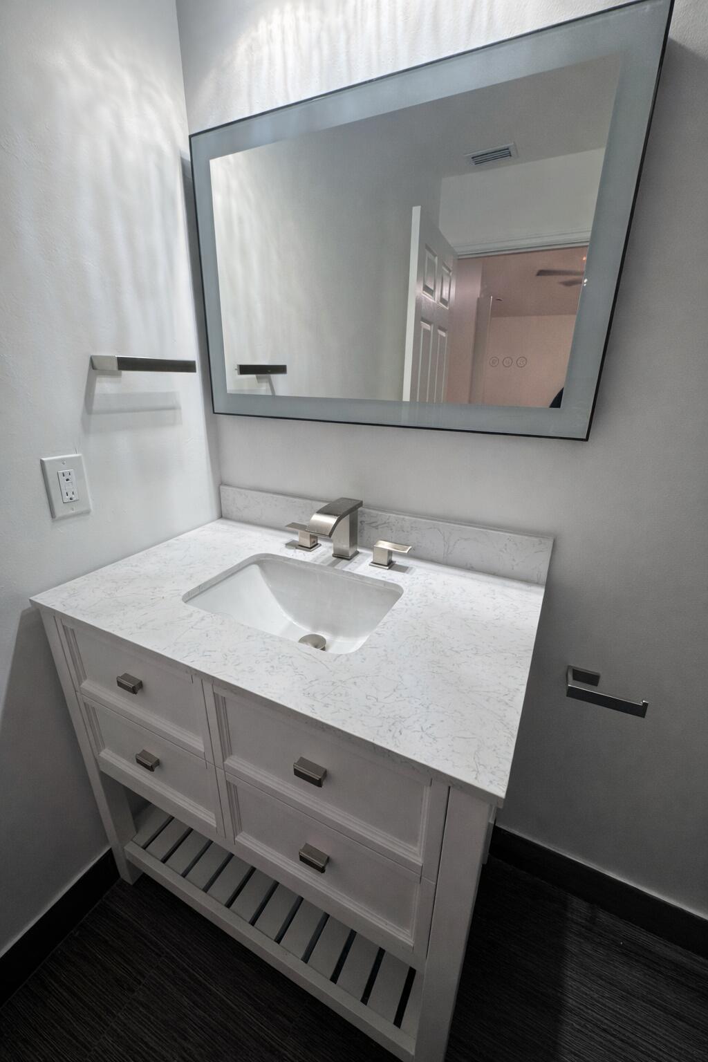 6363 Seagrape Circle — Photo 3