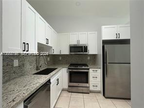 14775 SW 80th St # 1, Miami FL 33193