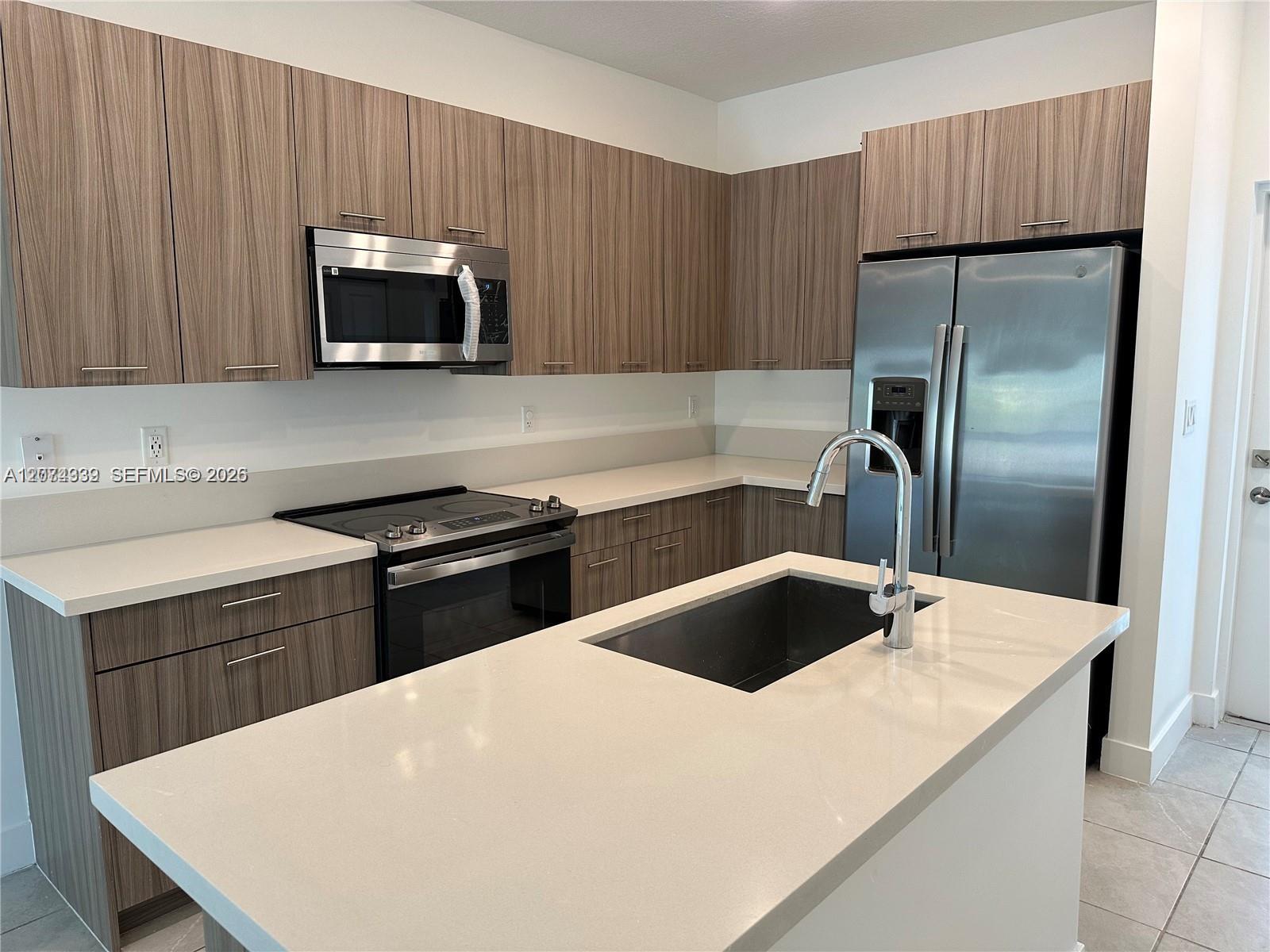 8201 NW 41st St # 206 — Photo 3