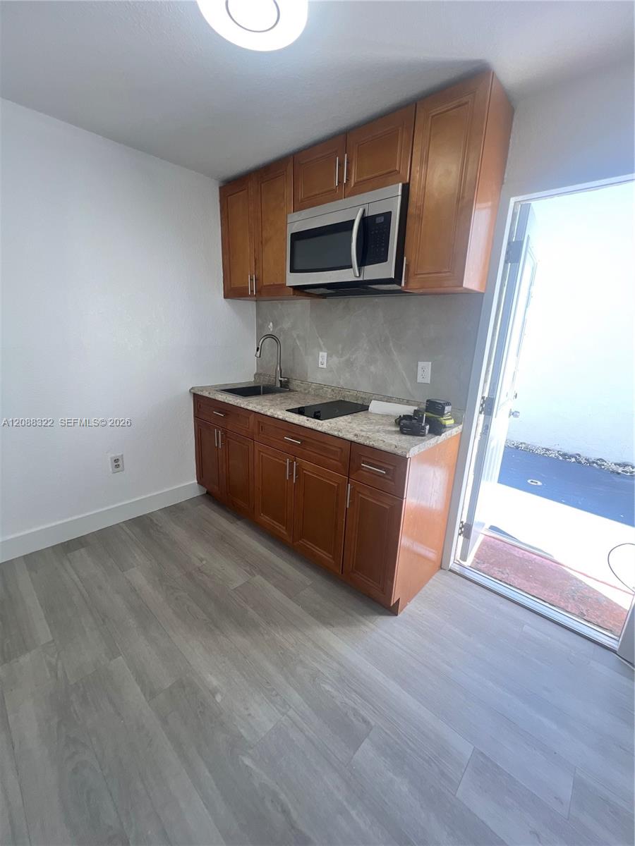 1615 SW 137th Pl # 2 — Photo 4