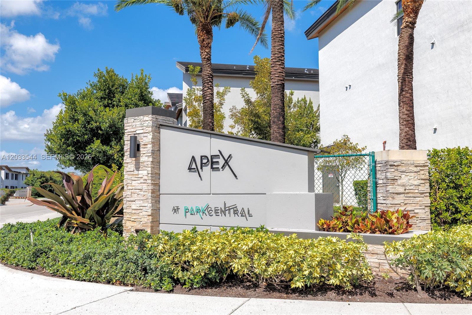 7925 NW 104th Ave # 28, Doral FL 33178