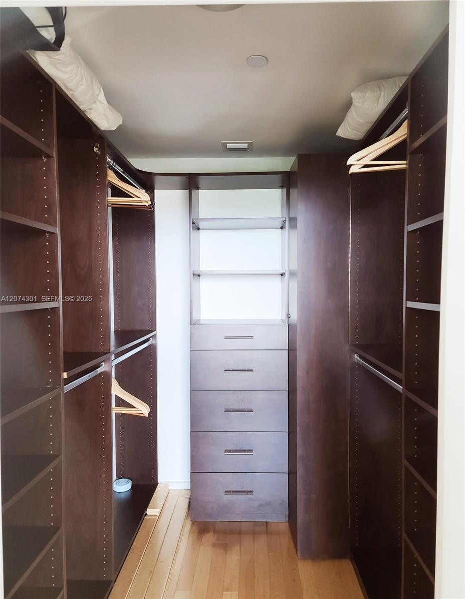 888 Biscayne Blvd # 1610 — Photo 4