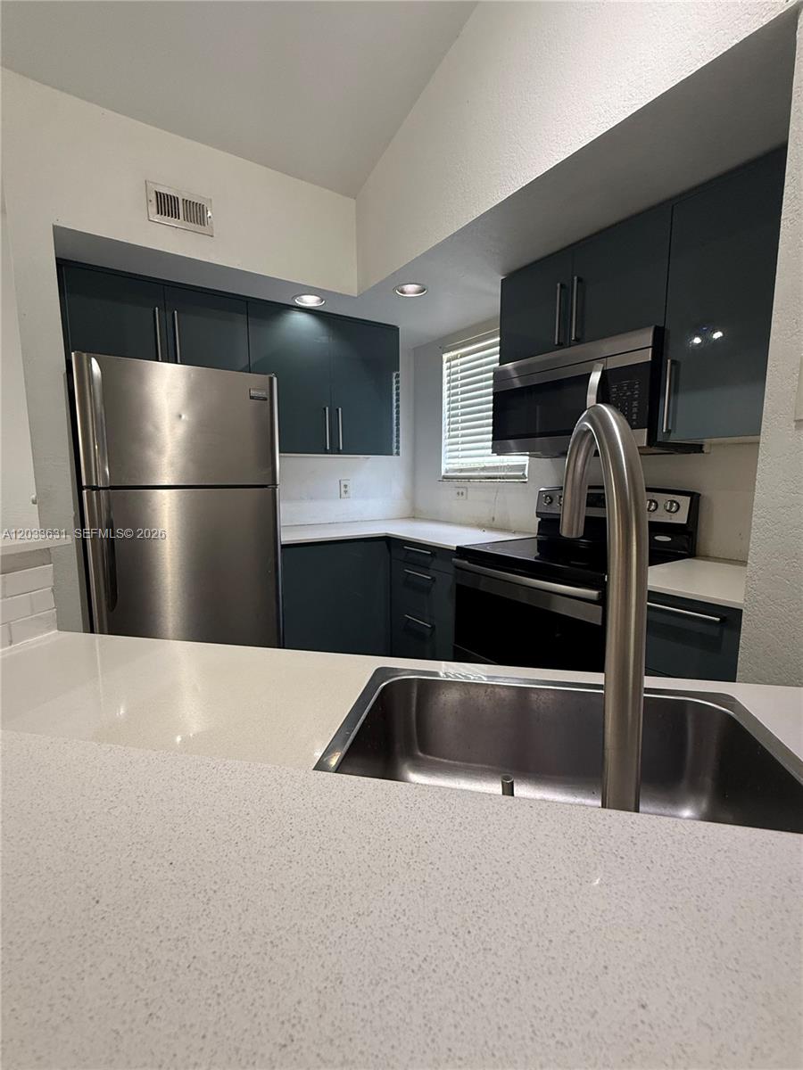13060 Vista Isles Dr # 222, Sunrise FL 33325