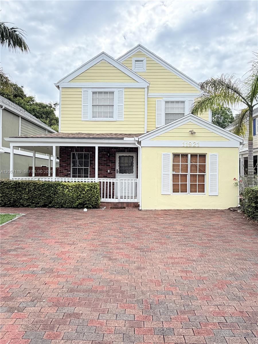 11921 SW 117th Ct, Miami FL 33186